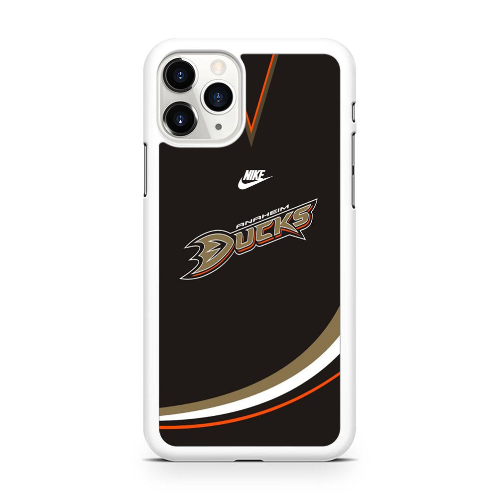 Nike Ducks Jersey Wallpaper iPhone 11 Pro Case