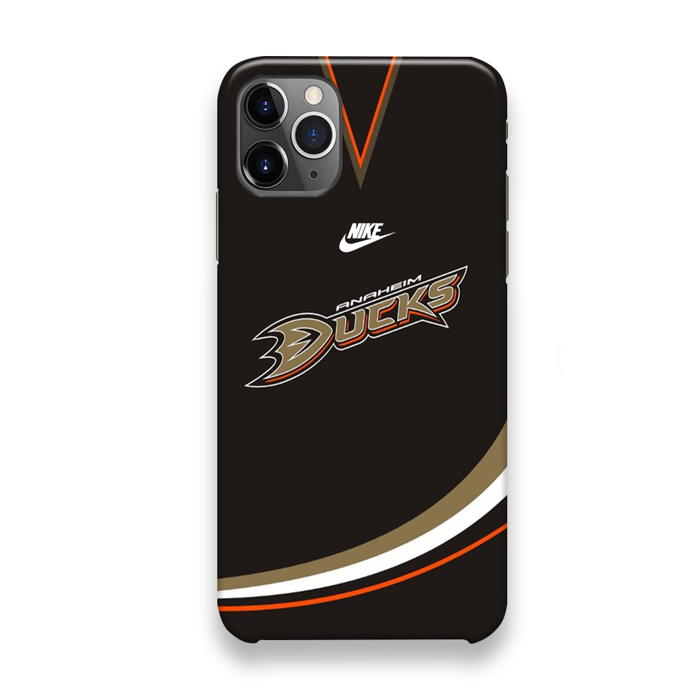 Nike Ducks Jersey Wallpaper iPhone 12 Pro Case