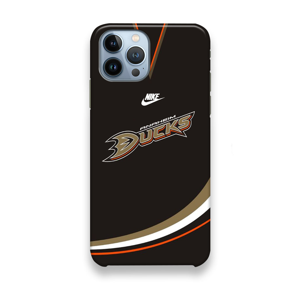 Nike Ducks Jersey Wallpaper iPhone 13 Pro Max Case