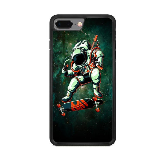 Astronaut Play Skateboard  iPhone 8 Plus Case - Octracase