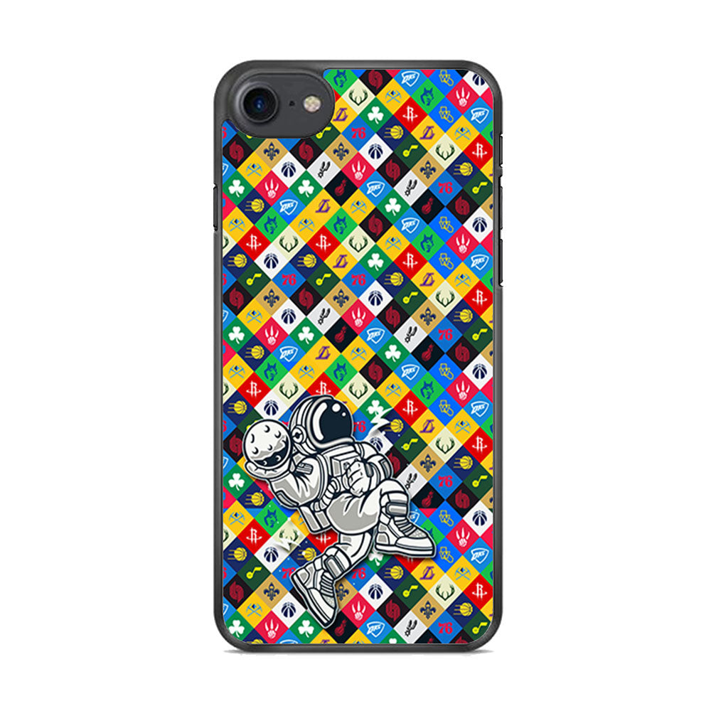 Astronauts Ball of Champion iPhone 7 Case