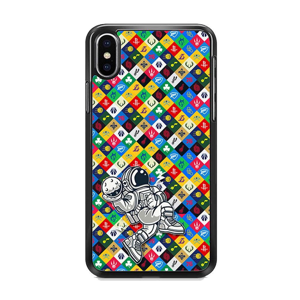 Astronauts Ball of Champion iPhone X Case