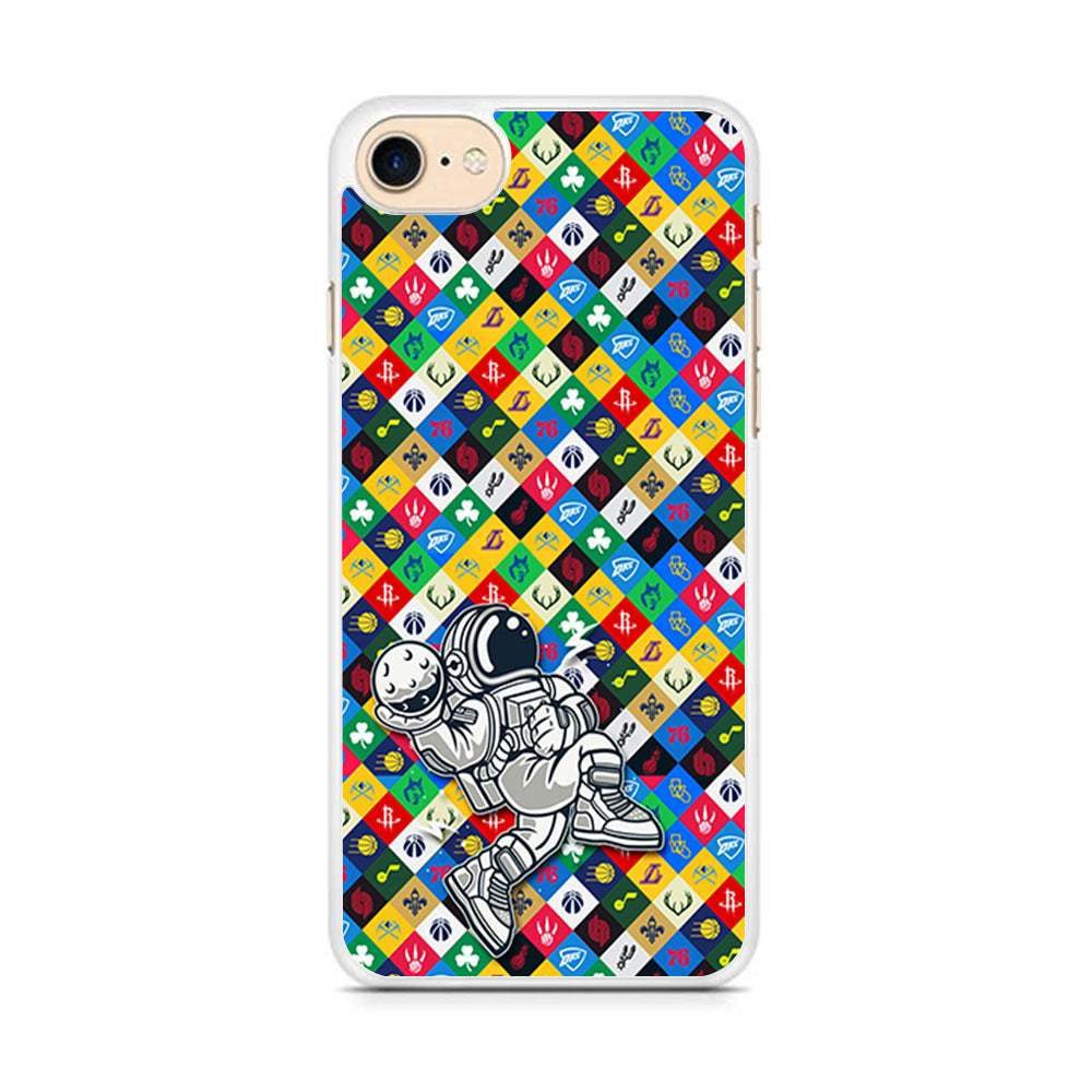 Astronauts Ball of Champion iPhone 7 Case