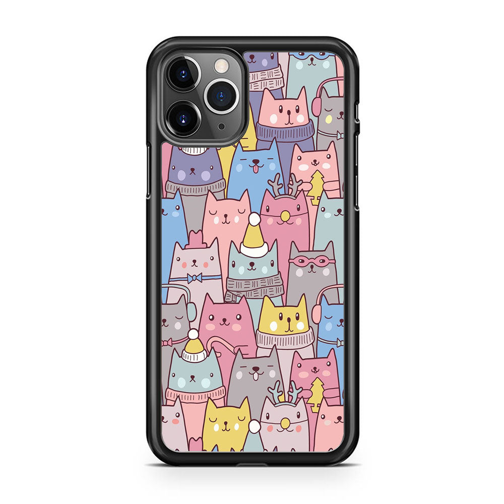 Cat in Winter iPhone 11 Pro Case