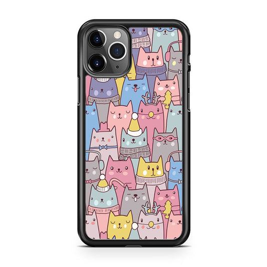 Cat in Winter iPhone 11 Pro Case