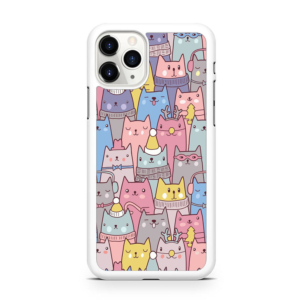 Cat in Winter iPhone 11 Pro Case