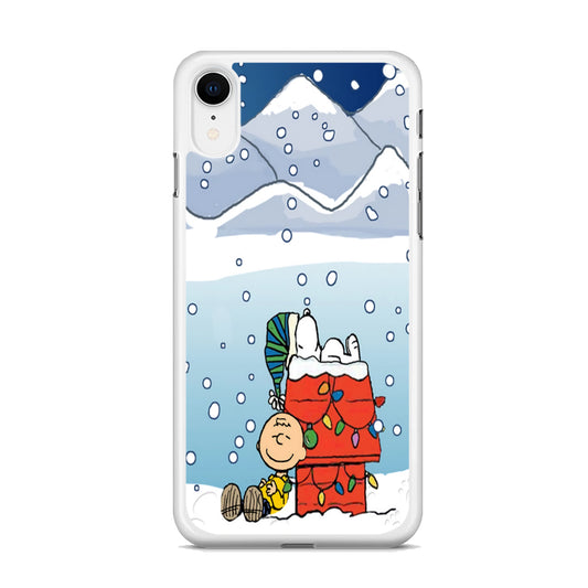 Charlie and Snoopy Sleep on The Snow iPhone XR Case - Octracase