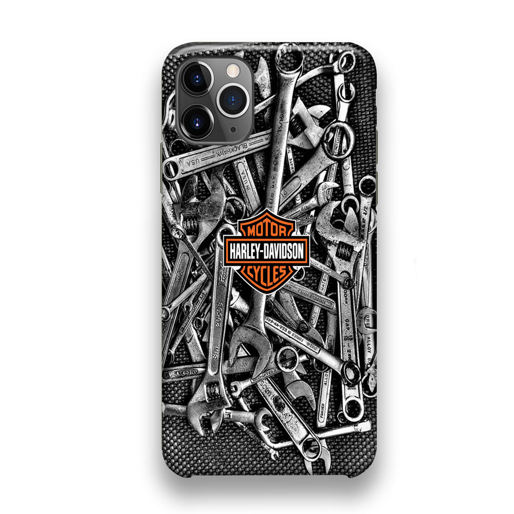 Harley Davidson Mechanic Tools Background iPhone 11 Pro Case