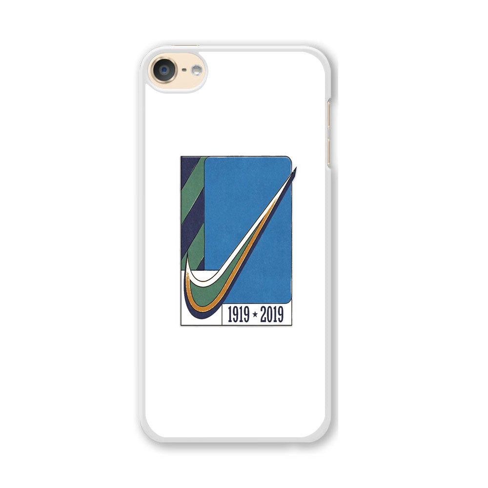 Nike Past Classic Wall iPod Touch 6 Case