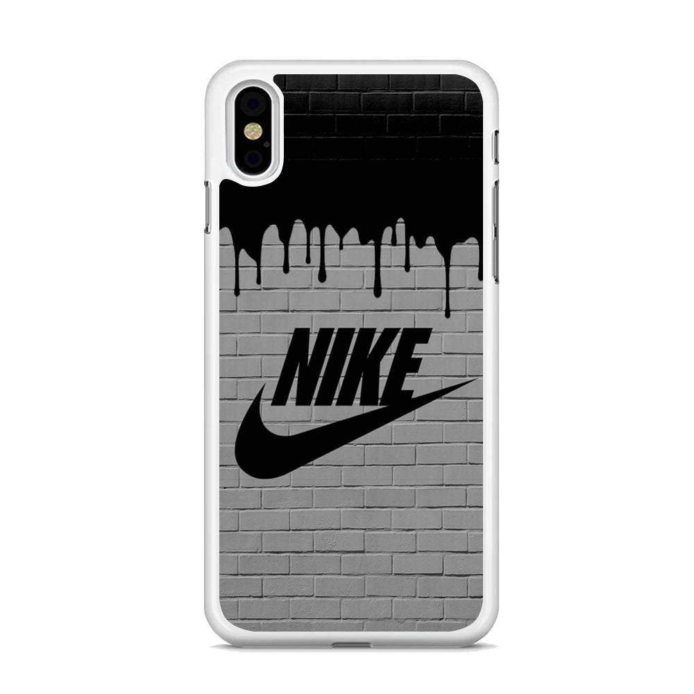 Nike on The Wall  iPhone Xs Max Case