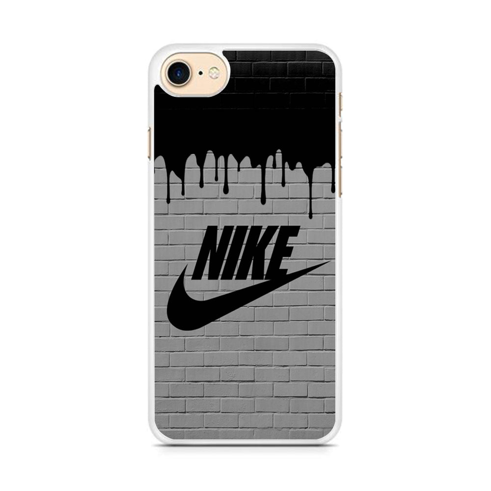 Nike on The Wall iPhone 7 Case