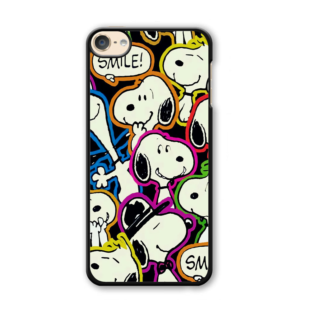 Snoopy Doodle iPod Touch 6 Case